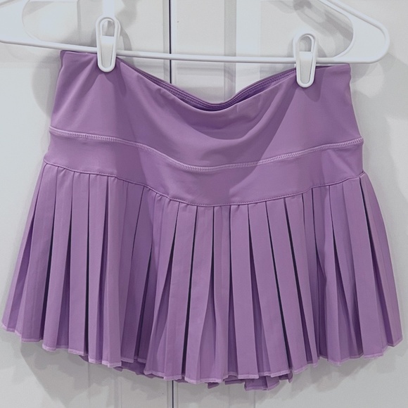 Gold Hinge Dresses & Skirts - Gold Hinge Lilac Pleated Tennis Skirt - Size M - NWT